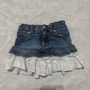 Baby skirt with white ruffle